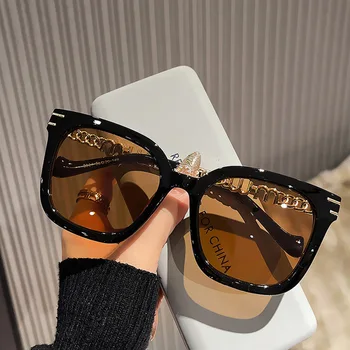 2023 Новые Квадратные Солнцезащитные очки Для женщин, Роскошный бренд, Дизайнерские Солнцезащитные очки на ножке с золотой цепочкой, Женские Винтажные Очки UV400 Oculos De Sol