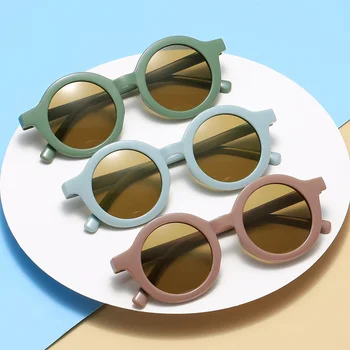 Новые детские солнцезащитные очки в милой круглой оправе, детское украшение, устойчивые к ультрафиолетовому излучению солнцезащитные очки для мальчиков и девочек, тренд очков 2023 года