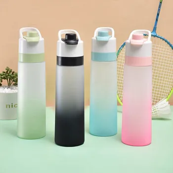 Бутылка для воды с распылителем объемом 700 мл, портативная спортивная мода на открытом воздухе, милые пластиковые бутылки для питья, не содержащие BPA, экологически чистые